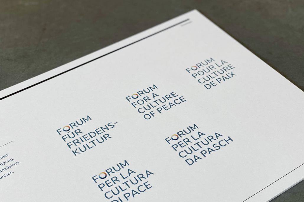 Corporate Design Manual Forum für Friedenskultur | Logo Mehrsprachig
